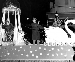 Santa Claus Lane Parade 1946 #2